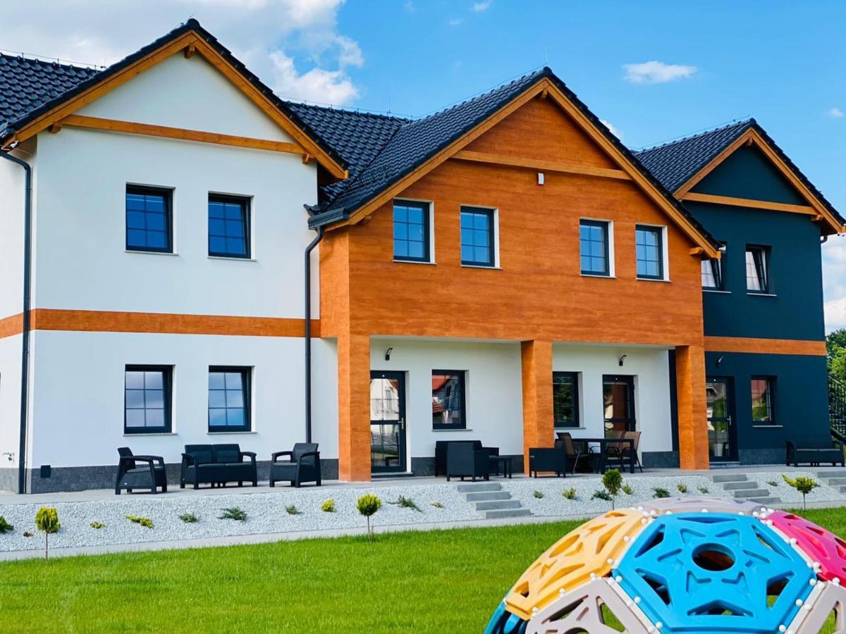 Wonder Home - Apartamenty Halo Karkonosze Z Ogrodem, Sezonowym Basenem, Placem Zabaw I Widokiem Na Sniezke - Zlokalizowane Blisko Karpacza Mysłakowice 外观 照片